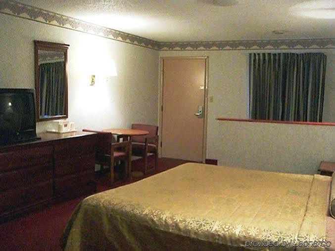 Red Carpet Inn Williamstown Quarto foto